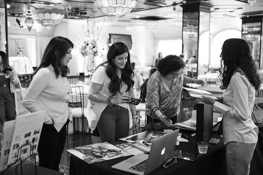 meeting vendors at noor pasadena wedding show